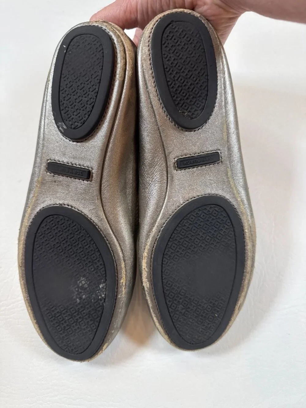 Tory Burch these tory